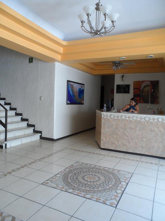 Hotel Fernando Tuxtla Gutierrez Bagian luar foto